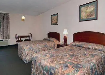 Airport Parkway Inn Charlotte Hotel